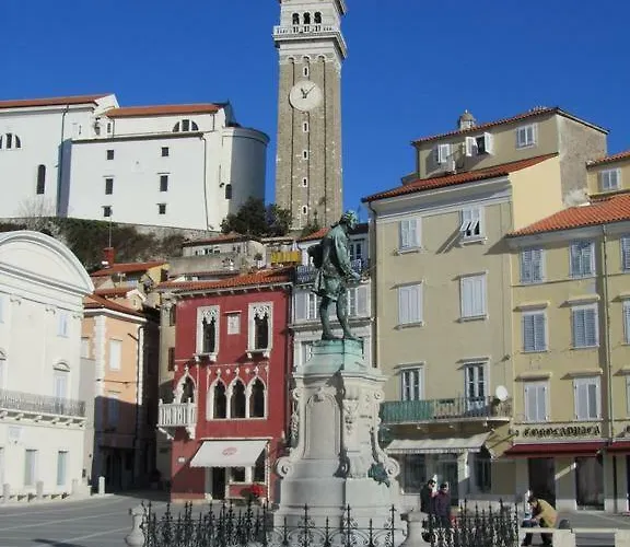 Amazing View Appartamento Pirano